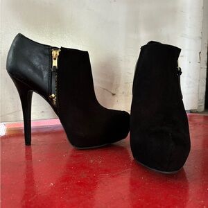 Brand new - never worn high heel black booties!